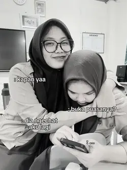 dia ngechat aku lagi