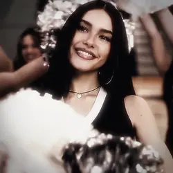 Madison Beer Edit🌟