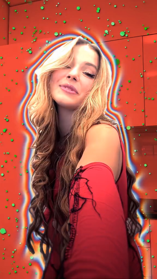 Free aura z Julką Żu