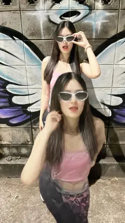 ลบพื้นหลัง กำลังฮิต