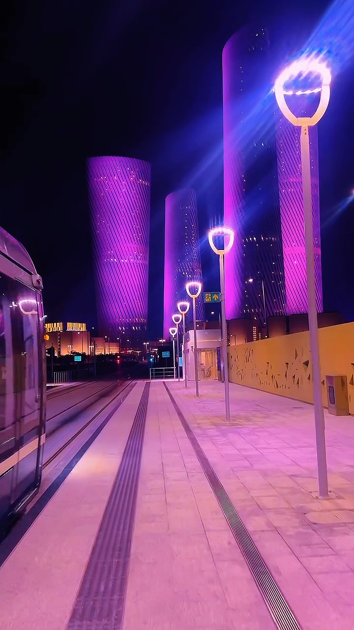 16个剪辑或照片 