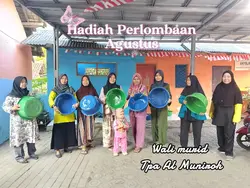 pembagian hadiah 