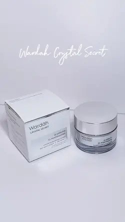 Wardah Crystal Secre