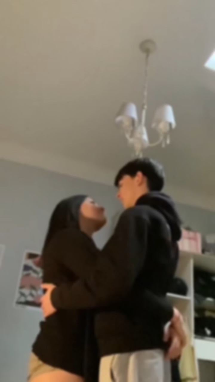 Doce Casal Em Câmera Lenta