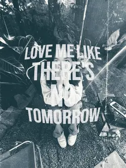 love me like there's