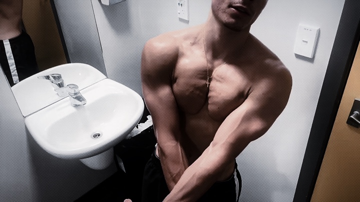 Gym pose pro
