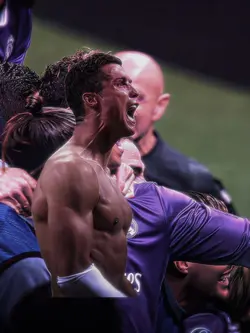 NEW TREND RONALDO