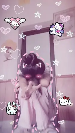 Ghép ảnh Hello Kitty