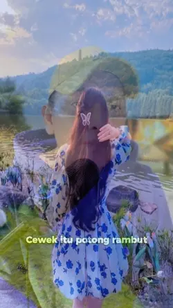 CEWEK POTONG RAMBUT~