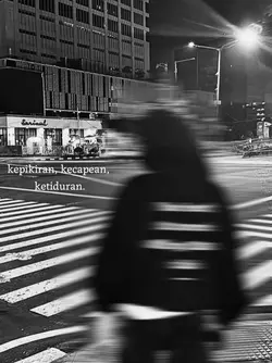 sad blur aesthetic