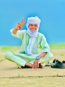 حبيبي بنادي ليك