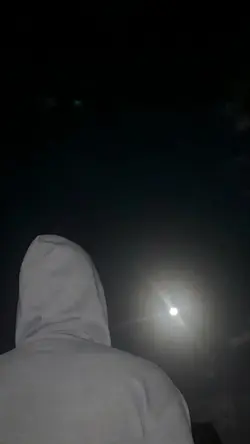 Chand kisi ka ho nhi