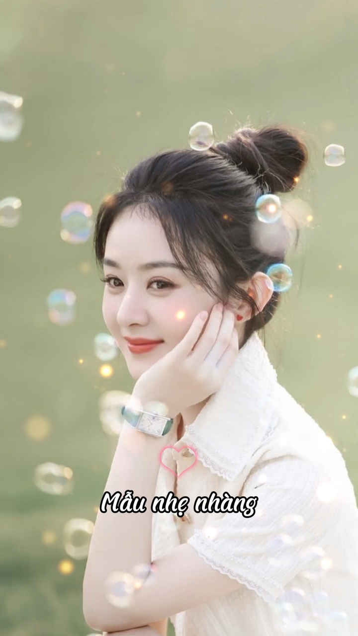 Mẫu 5 ảnh