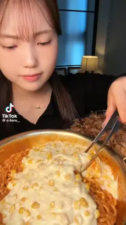 저 저녁 치킨!!