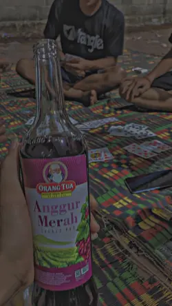 anggur merah