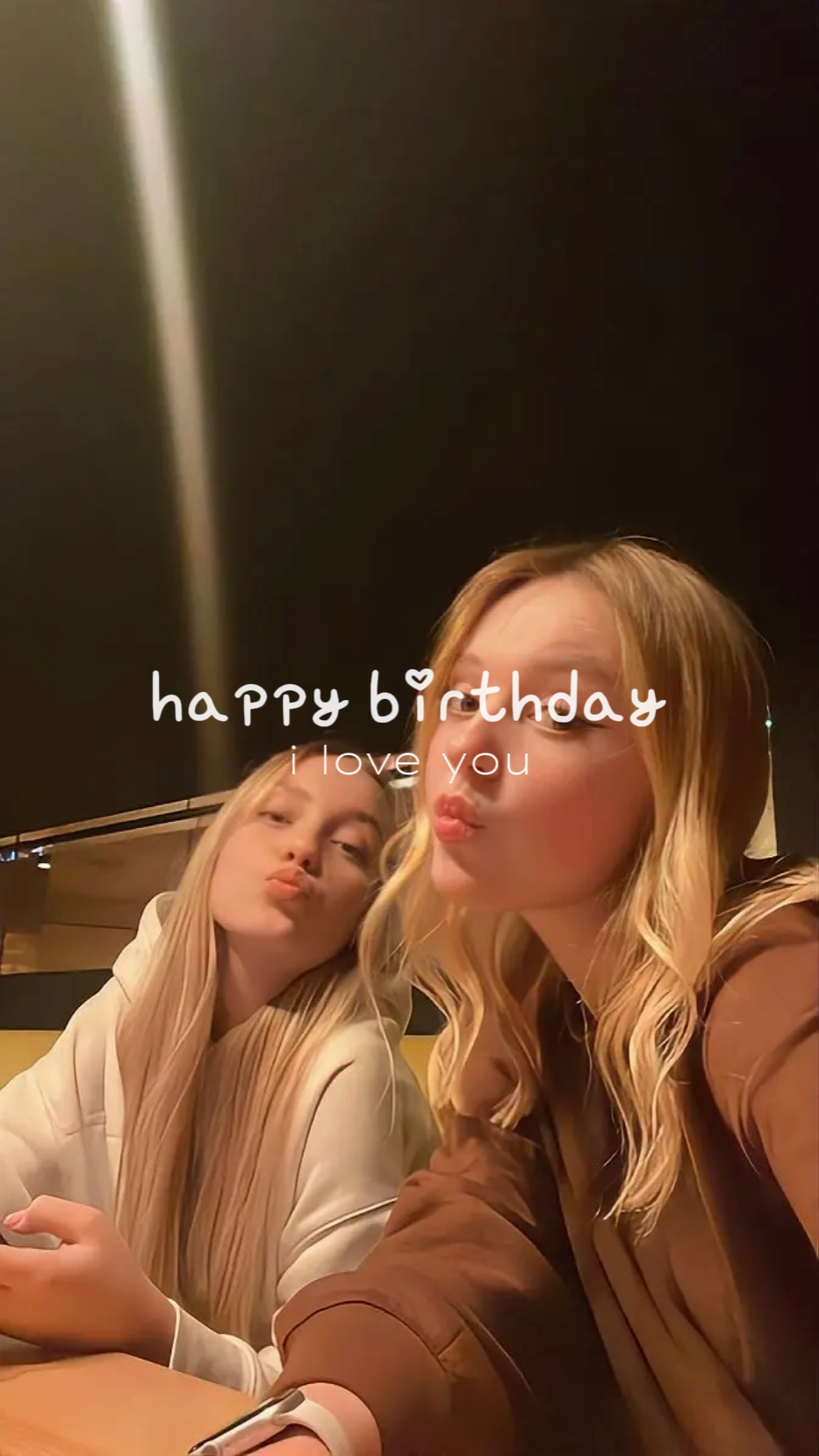 Feliz aniversário melhor amiga
