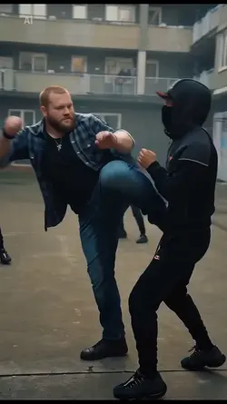 Kungfu Street Fight