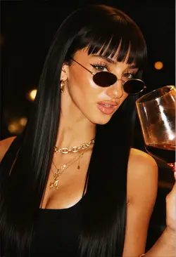 Dark edge glasses