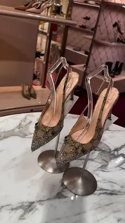 SANDÁLIAS DIVULGAÇÃO