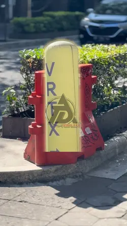 LEGENDARIS X STARBOY