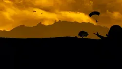 war intro ²⁰