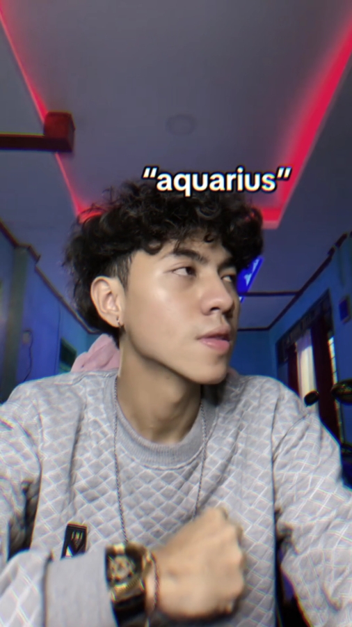 VERSI AQUARIUS 