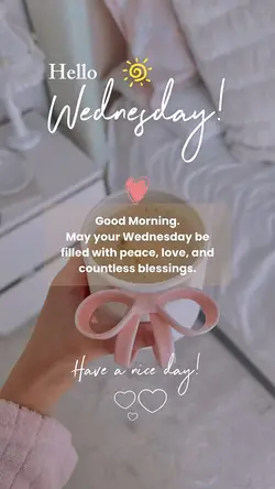 Hello Wednesday 🤍