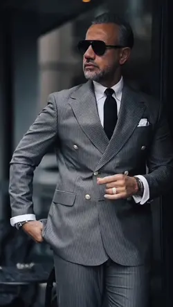 Handsome😎