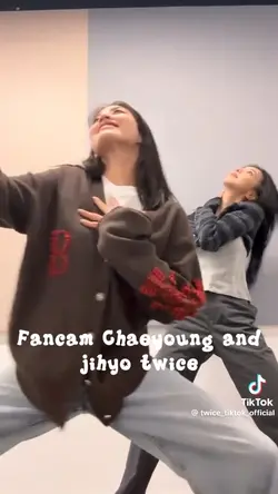 Chaeyoung und jihyo