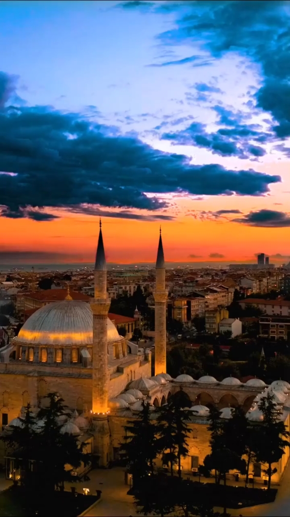 CINEMATIC ISLAMIC