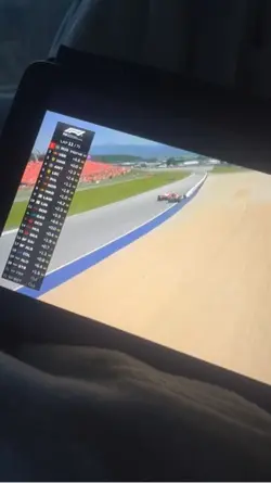 F1 🎀