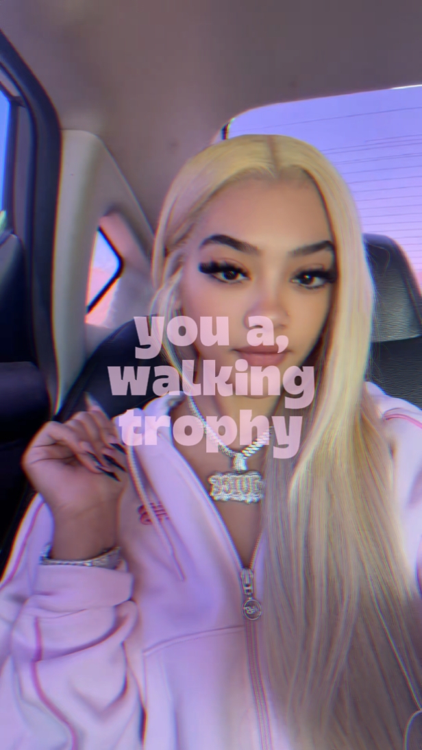 WALKING TROPHY