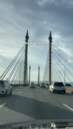Asyik berjalan je