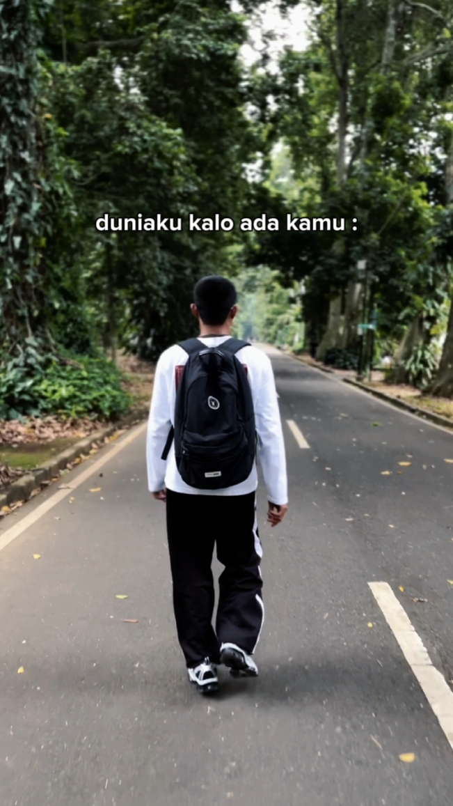 DUNIAKU KLO ADA KMU