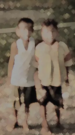 Mẫu 1 ảnh anh em 