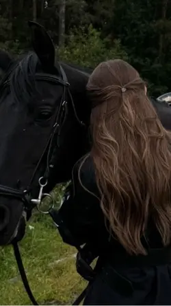 غم‌تقدیر..🖤🥀