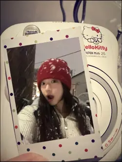 Mẫu máy ảnh dth