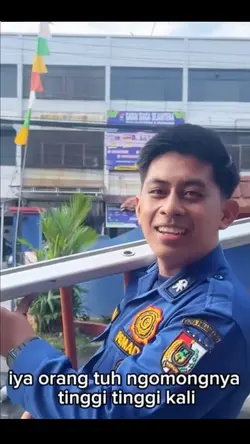 Omongannya tinggi