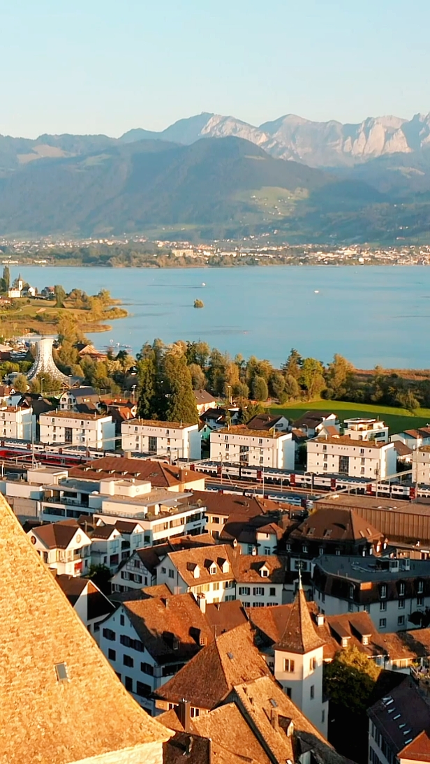 Traveling Swiss