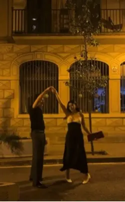 A un minuto de ti