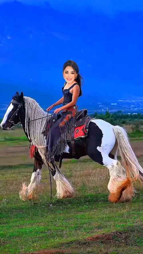 Ghép Mặt 