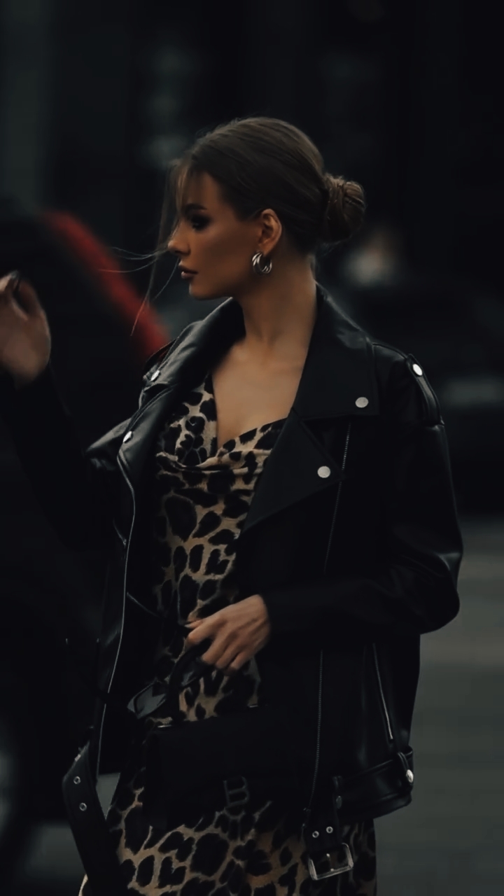 OUTFIT 