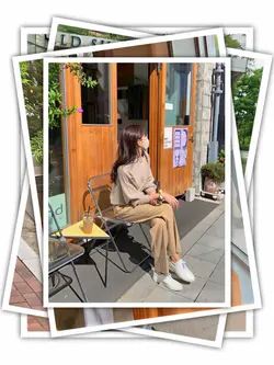 8 Photos Transition