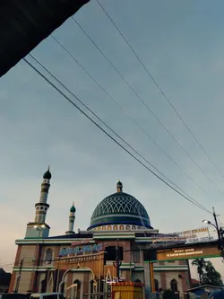 Nasheed Bezkr