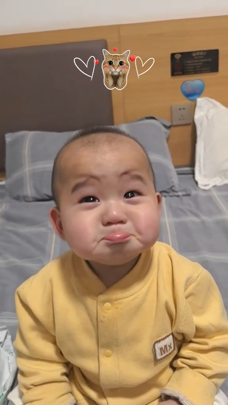 Som bayi lucu 