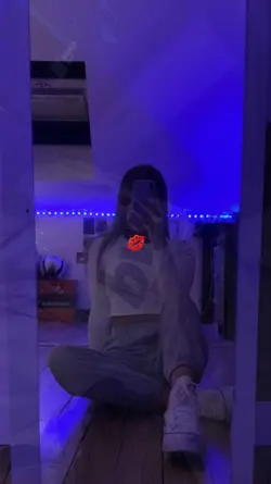 Me tienes a tus pies