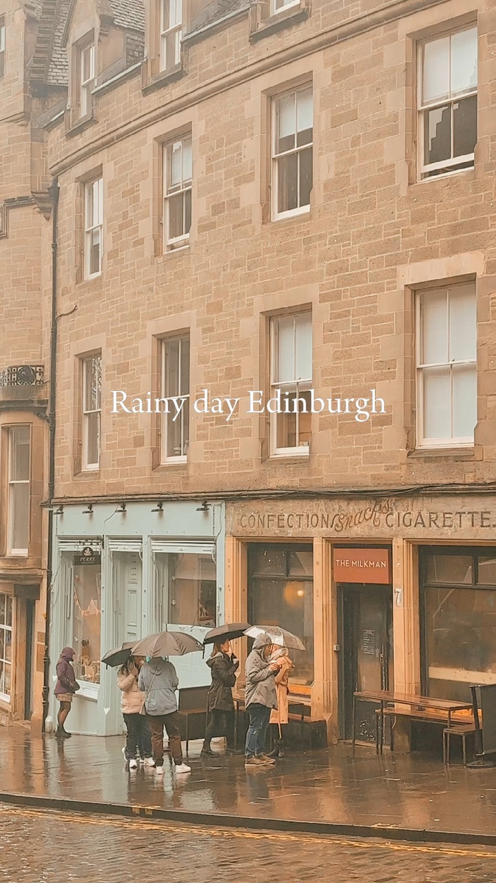 Rainy day Edinburgh
