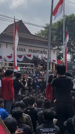 Masih dipeluk setan