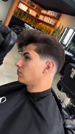 BARBER 💈 