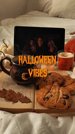 Halloween Vibes 